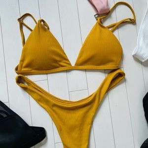 bikini sexy yellow